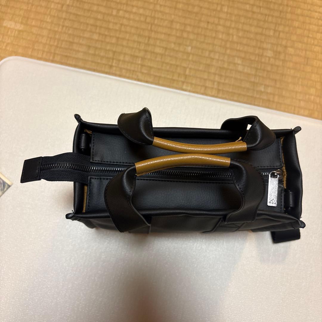 極美品アディダス【ゴルフ】ポリウレタン ラウンド トート　ブラック