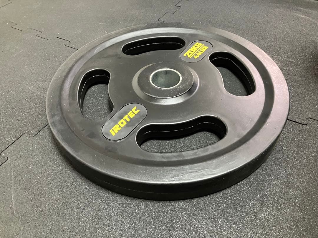 【美品】IROTEC オリンピック ラバープレート 20kg(②)