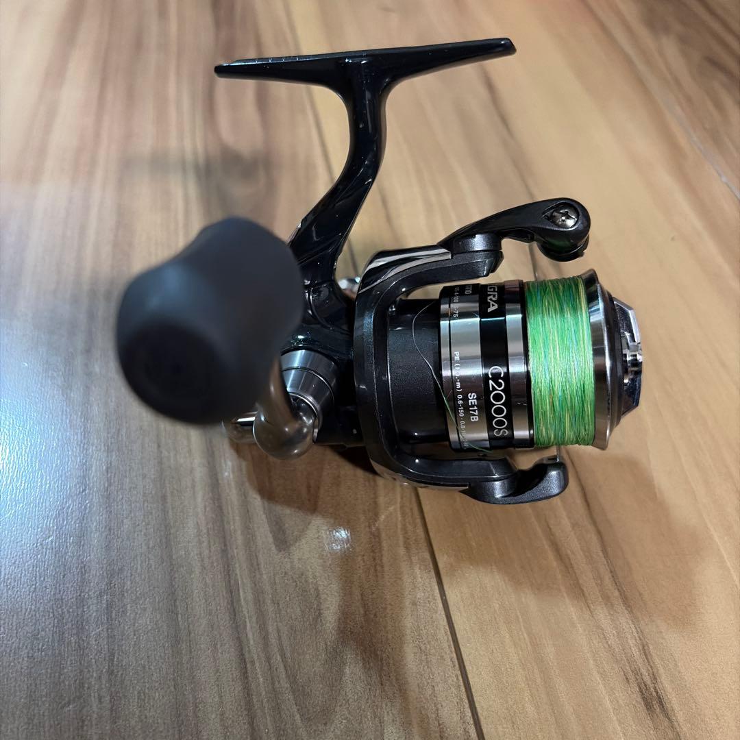 最終値下げです　SHIMANO ULTEGRA C2000S スピニングリール