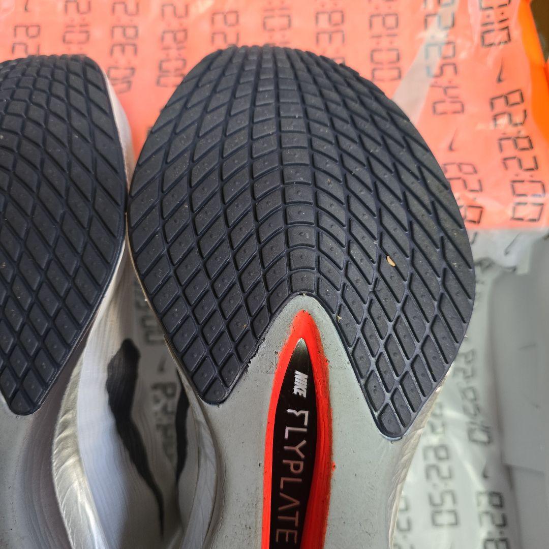 NIKE ZOOMX VAPORFLY NEXT％　ヴェイパーフライ