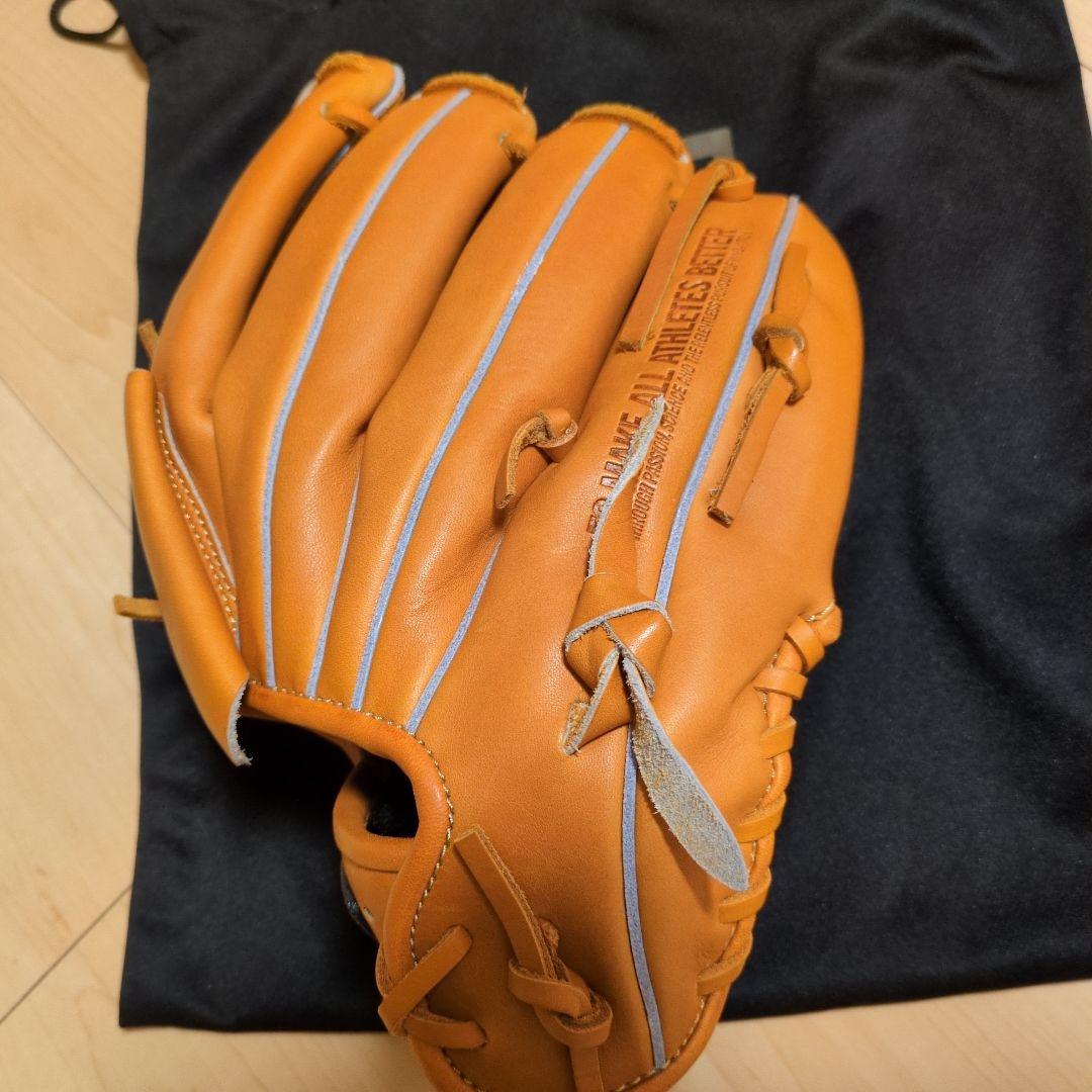 Under Armour 軟式グローブ QBB0243 オレンジ　　左利き