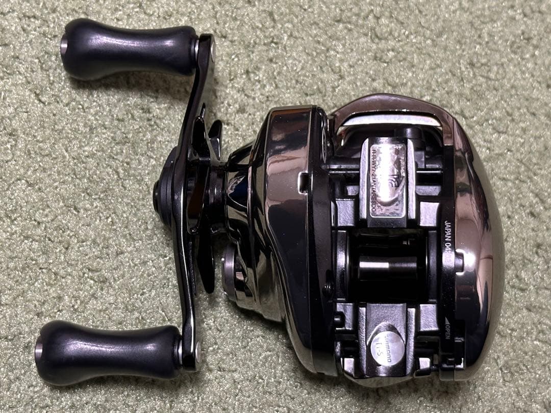 シマノ 21 アンタレス DC HG 右ハンドル　中古美品　機関良好