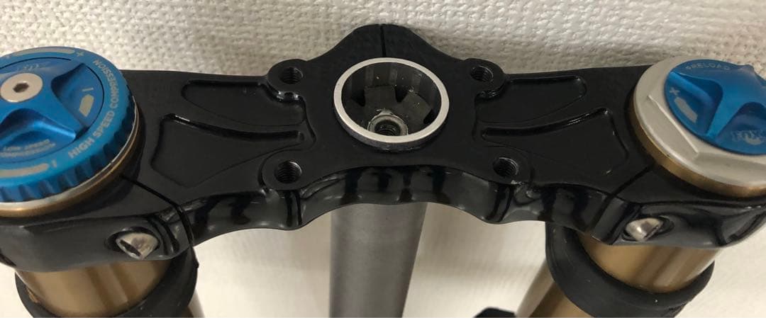 【週末セール】FOX40 factory 26インチ