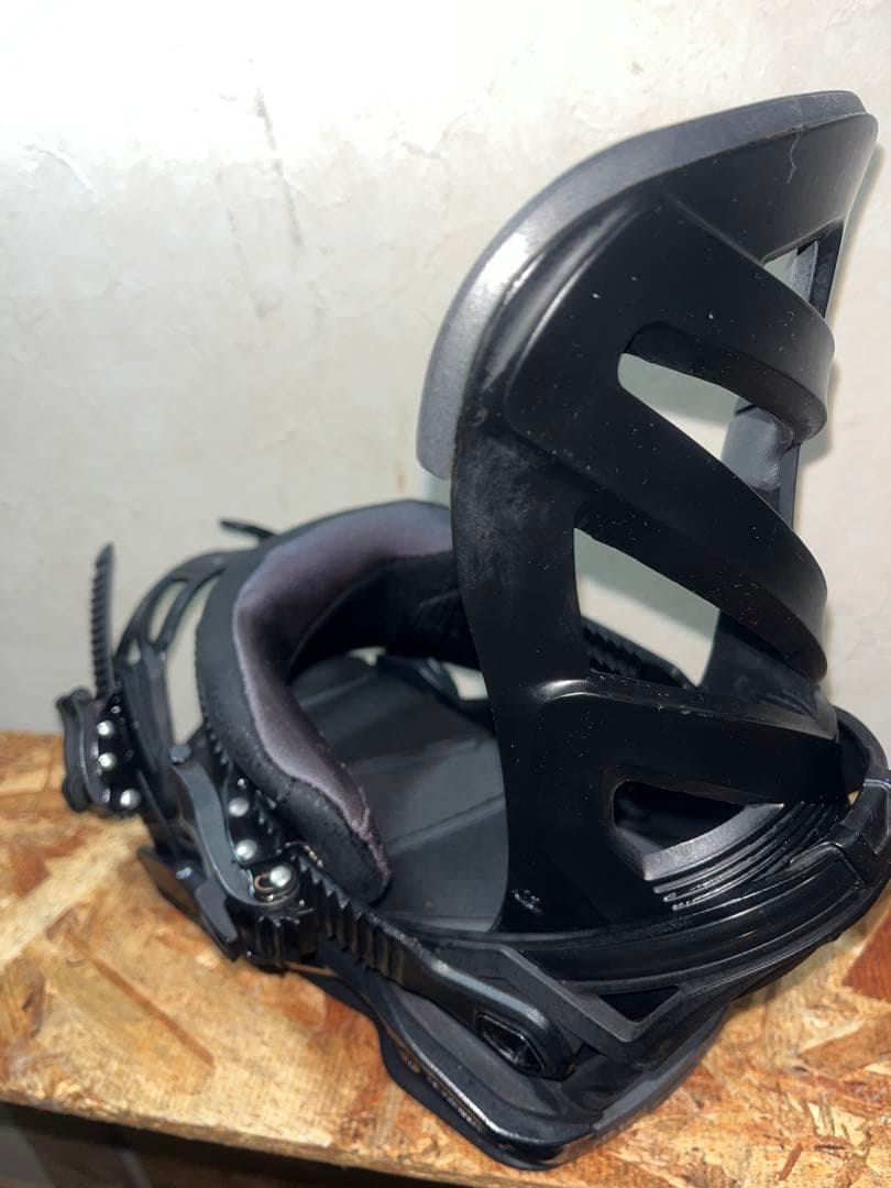 スノーボード ALL BLACK EDDITION!!SALOMON hologram M