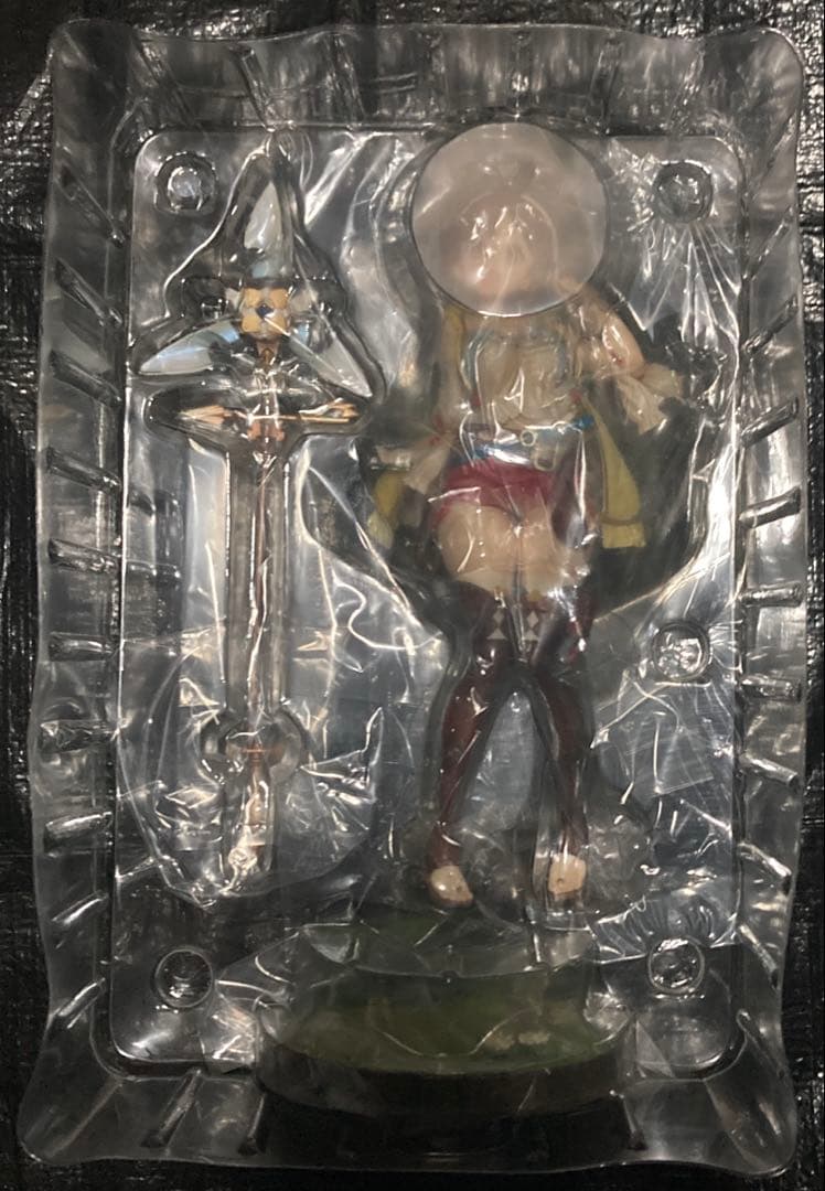ライザのアトリエ　ライザリン・シュタウト　 1／7スケール　フィギュア