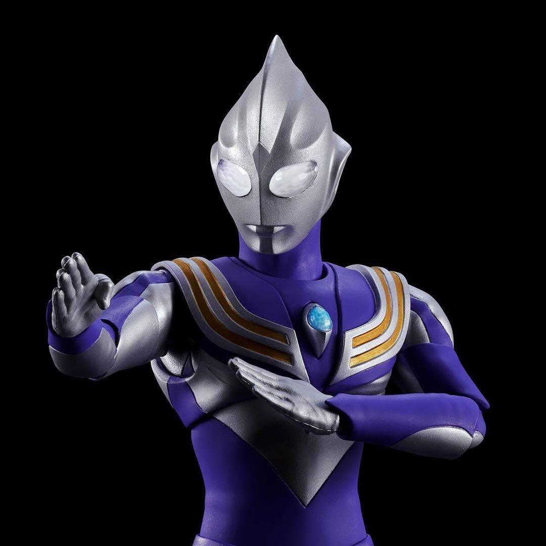 S.H.Figuarts (真骨彫製法) ウルトラマンティガスカイタイプ　箱折れ