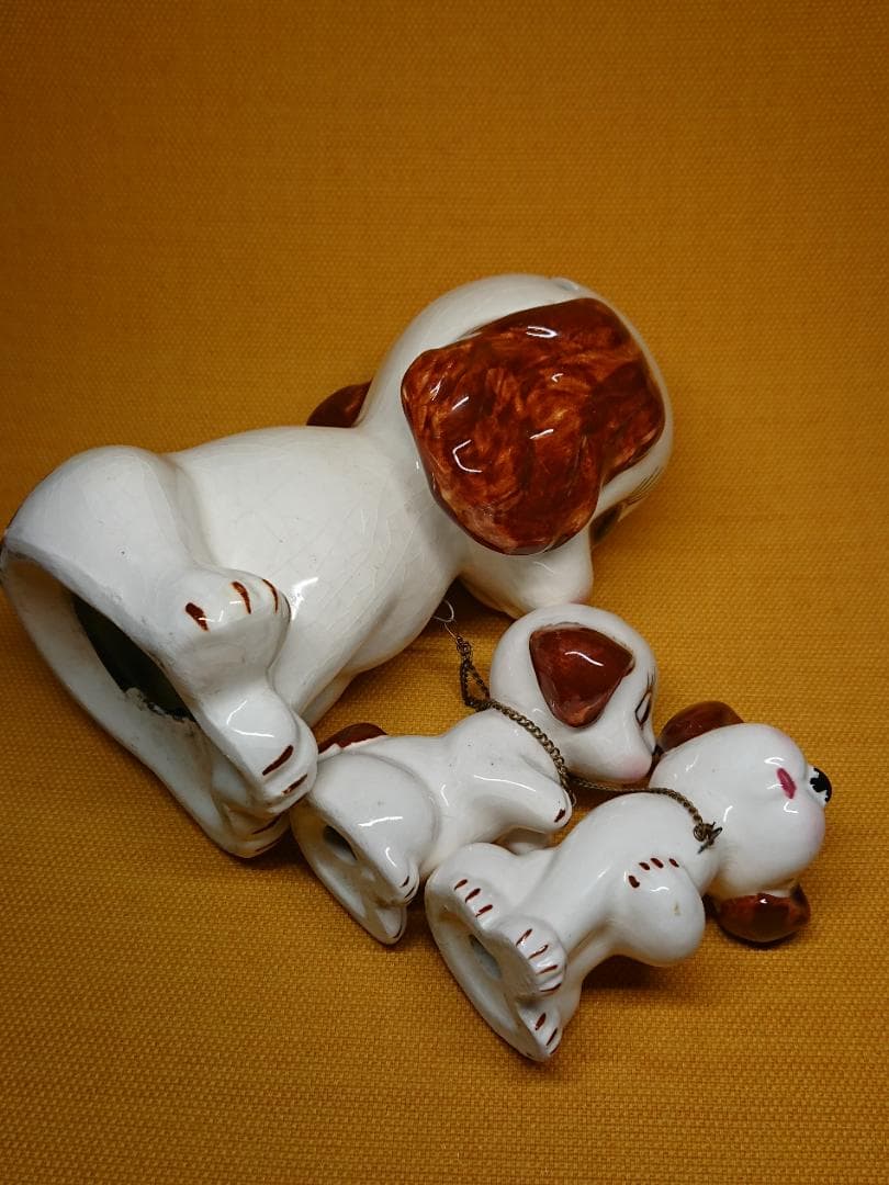 いぬ　犬　人形　陶器　オブジェ　置物　インテリア　工芸品　美術品　A3309