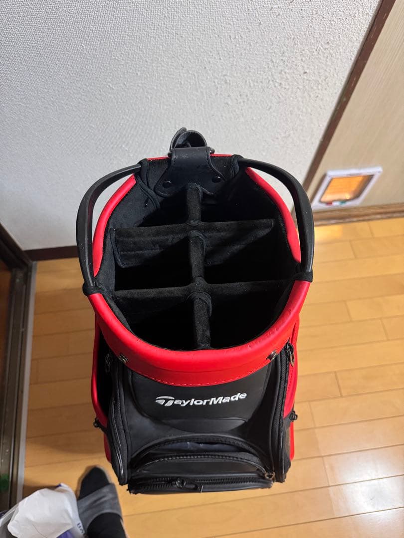 TaylorMade Stealth キャディバッグ レッド/ブラック