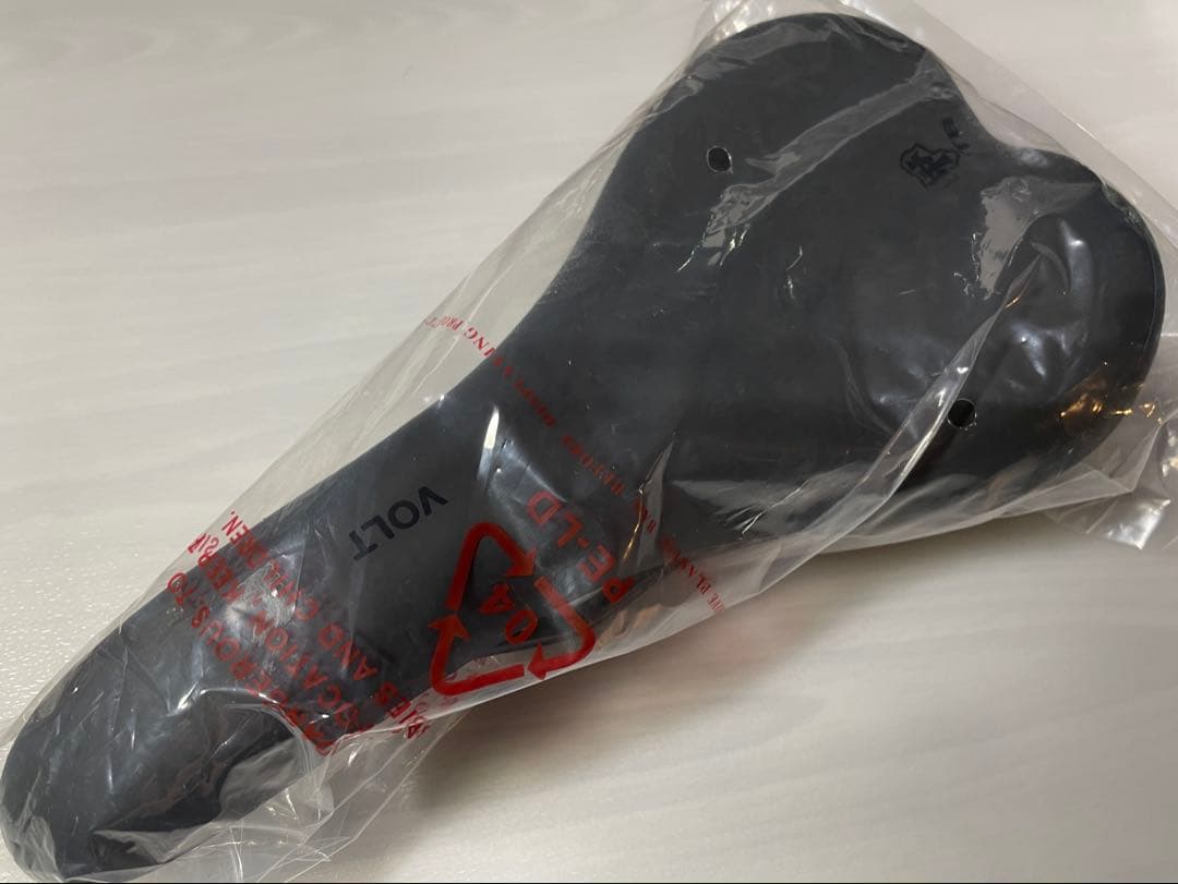 WTB VOLT サドル オールブラック 新品未使用