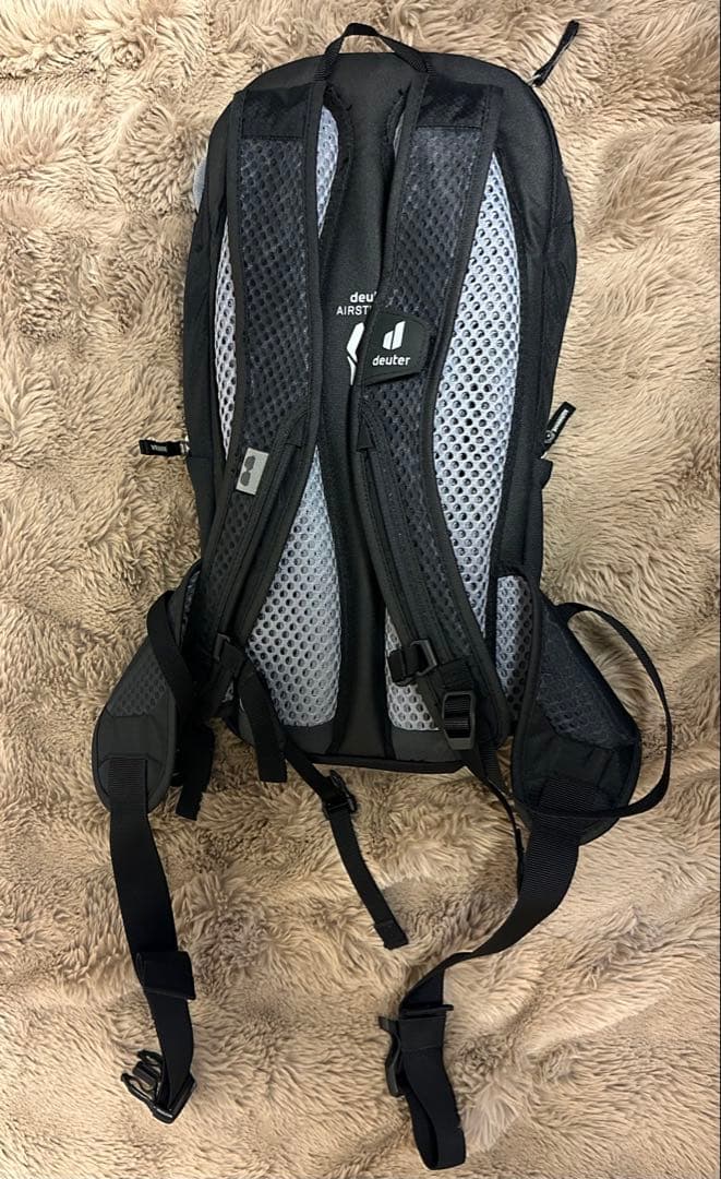 【美品】ドイター　レース8 deuter Race8