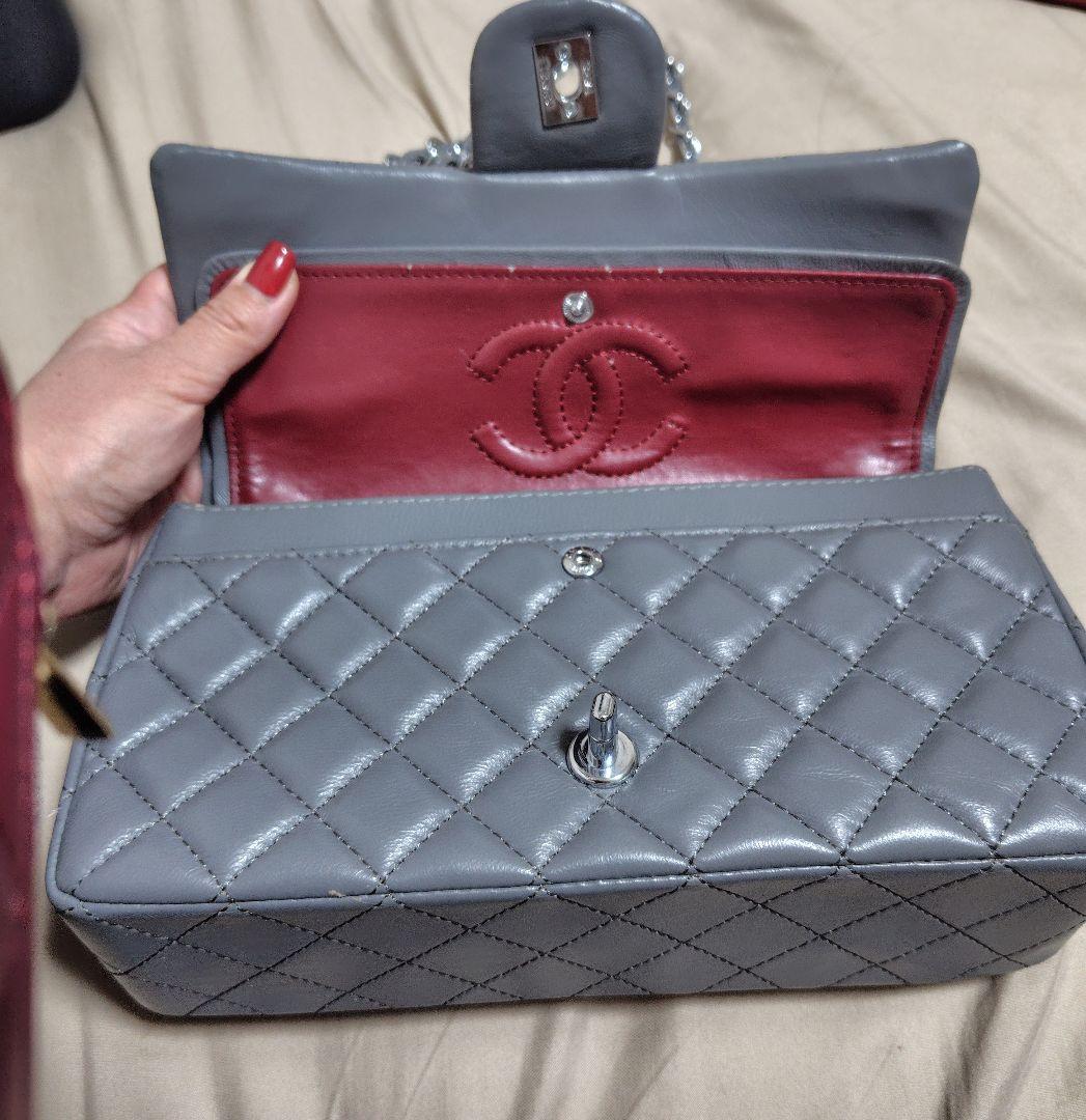 ひ*み様 ‎♡CHANEL♡ グレー キルティング バッグ✨美品✨