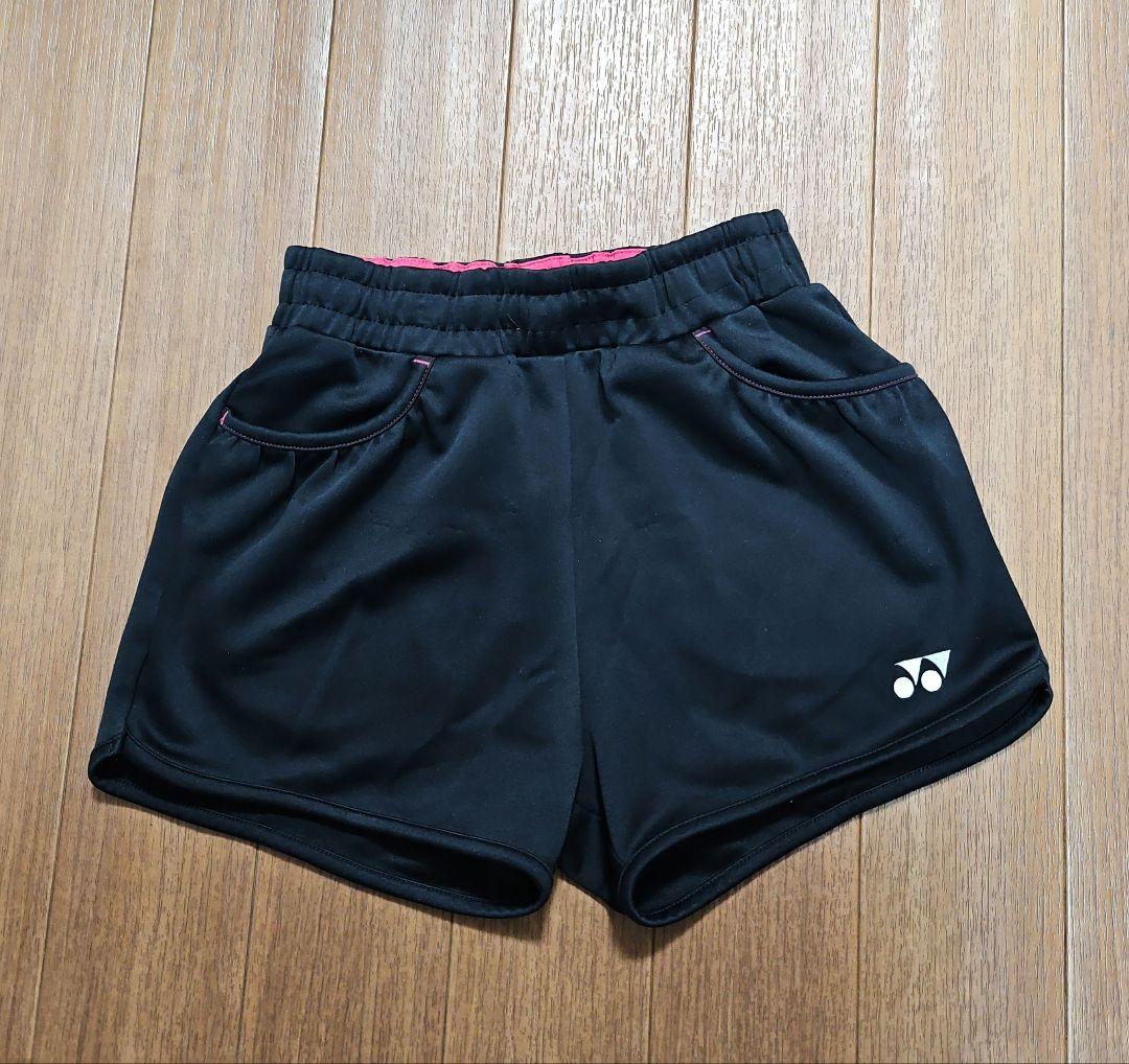 YONEX　ゲームシャツ1枚　ショートパンツ2枚　SSサイズ