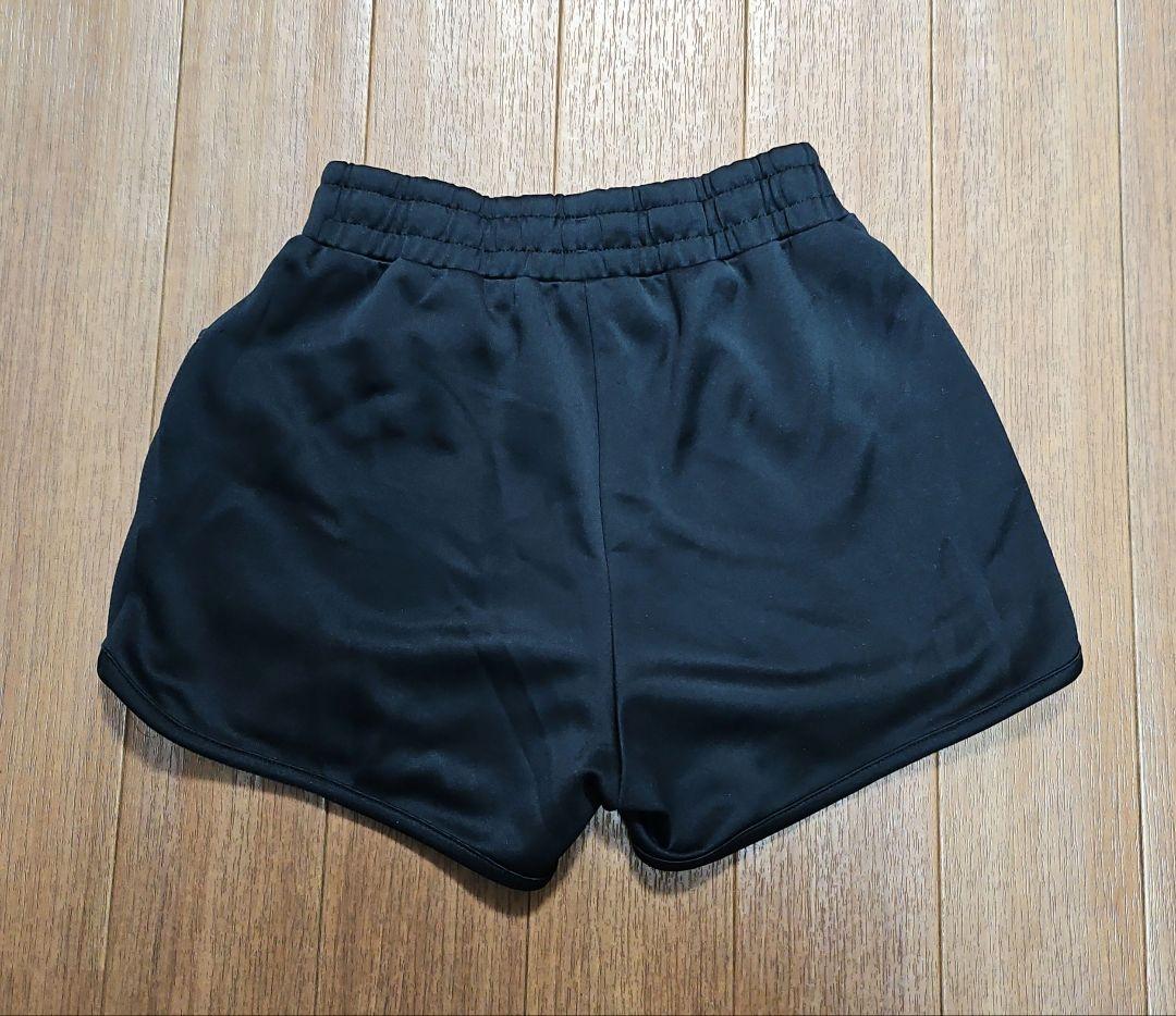 YONEX　ゲームシャツ1枚　ショートパンツ2枚　SSサイズ