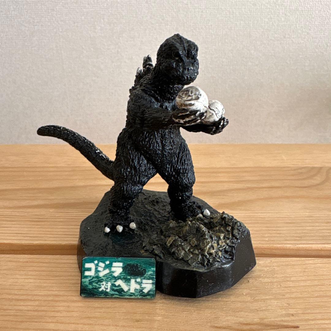 ゴジラ フィギュア セット