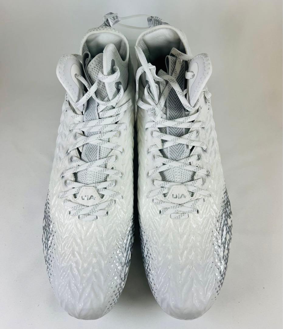 UA SPOTLIGHT CLONE 3.0 アメフト スパイク 27.5