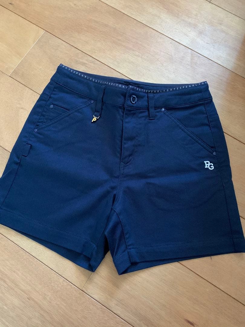 ⛳️ゴルフ　パーリーゲイツ レディース ショートパンツ　紺