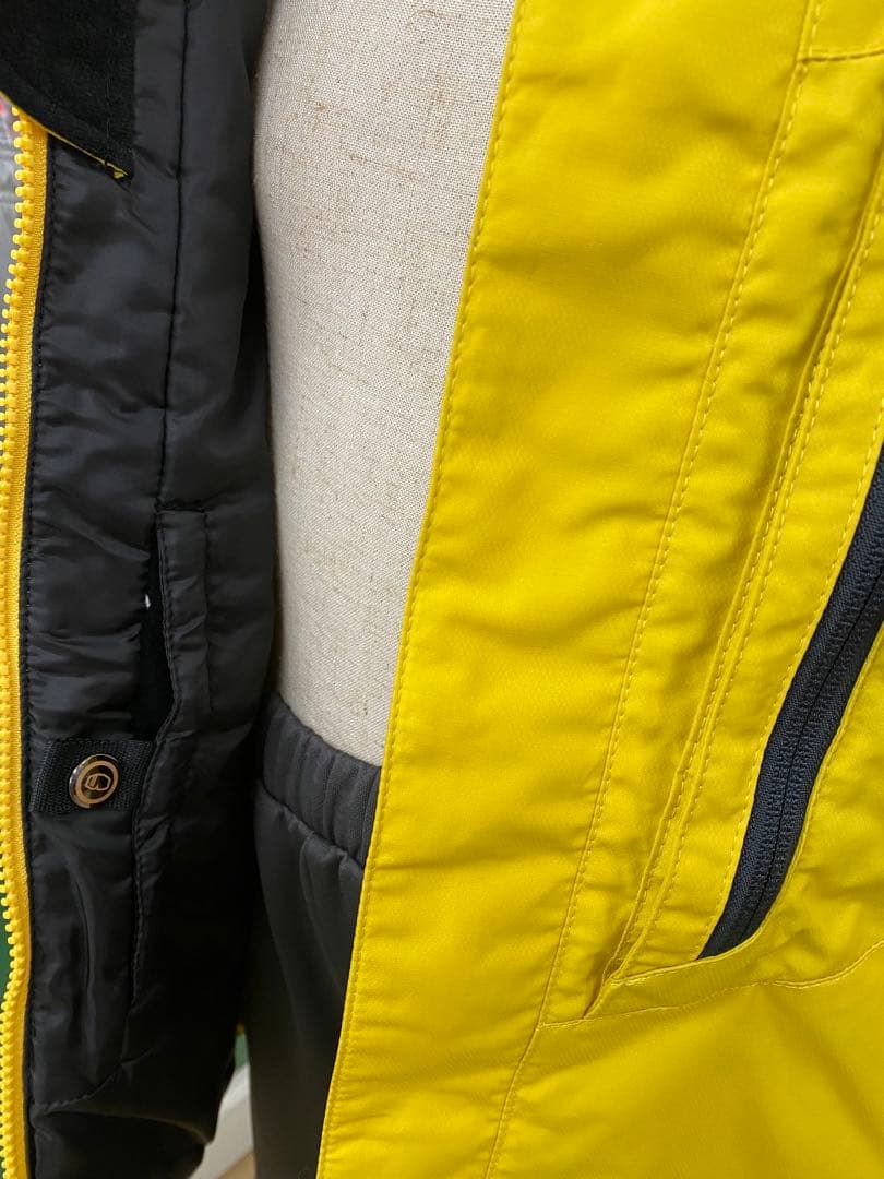 DESCENTE ジュニアスキーウェア　ジャケットのみCMP5121J イエロー