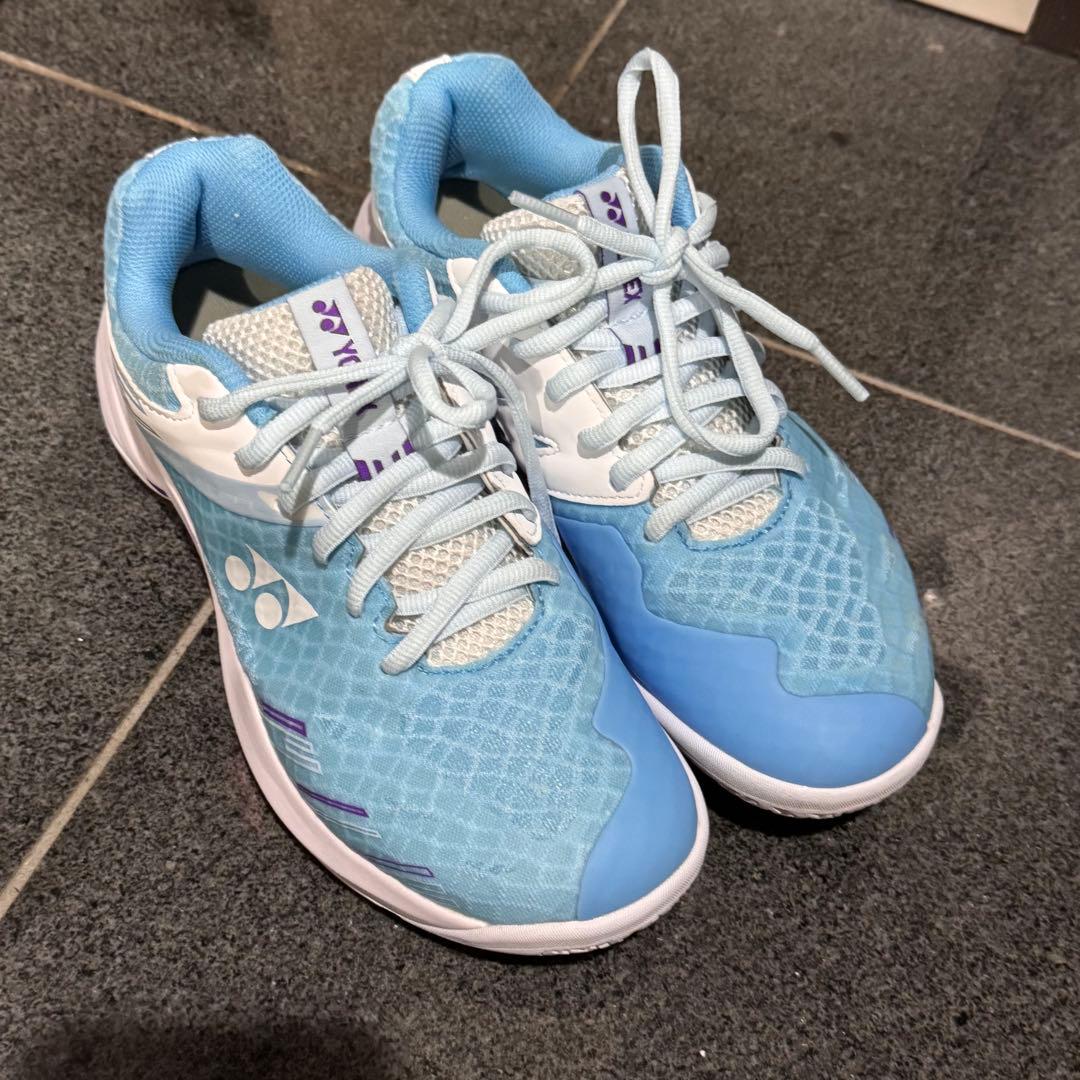 YONEX パワークッション カスケードアクセル スリム 24.0cm バド