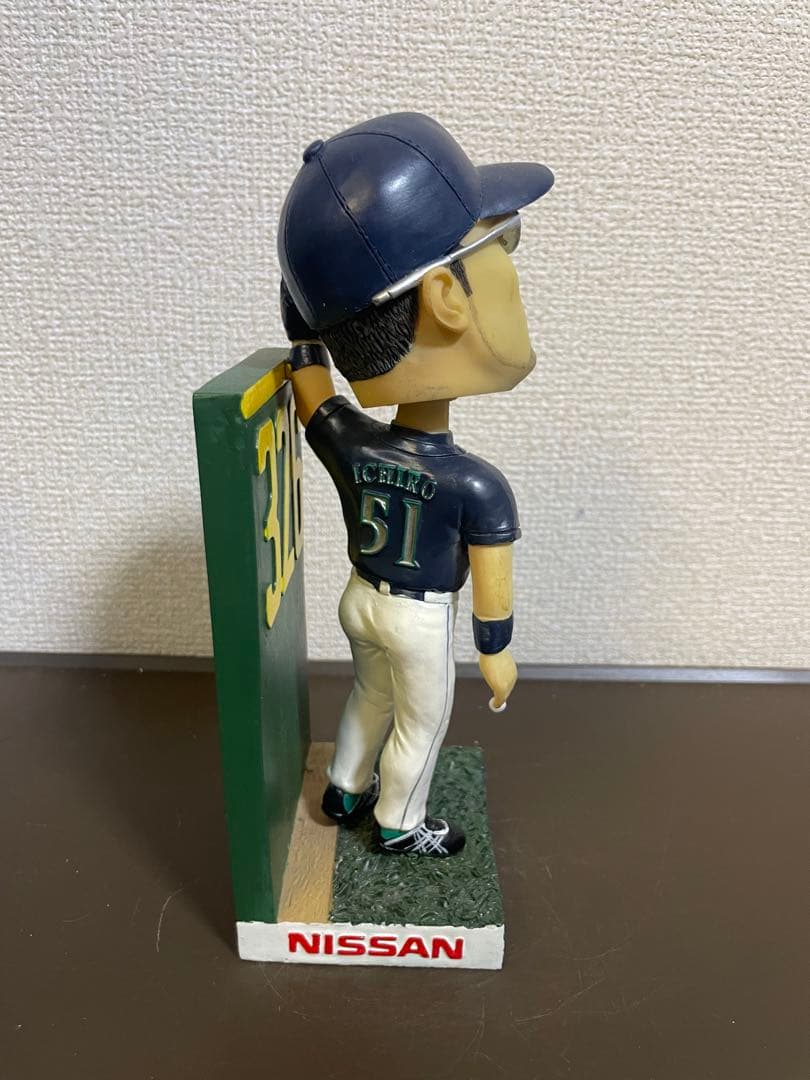 希少❗️イチロー　2003年　セイフィコフィールド　球場配布ボブルヘッド