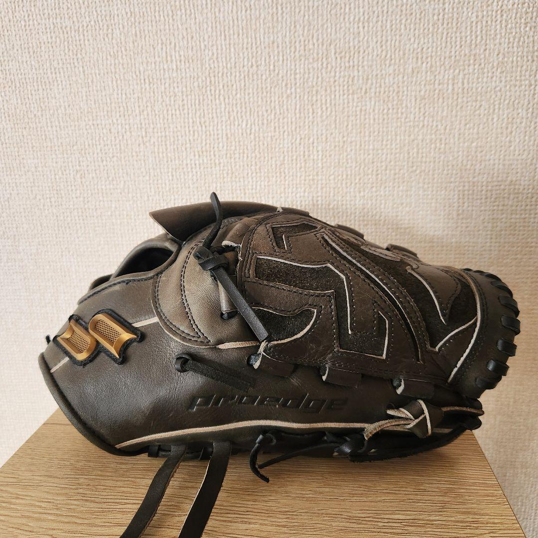 硬式野球グローブ ブラック レザー製