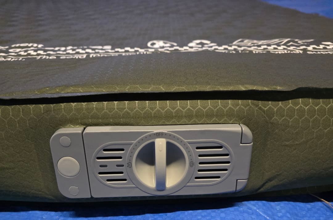 マウンテンハイカー 電動インフレーターマット ダブルサイズ 10cm