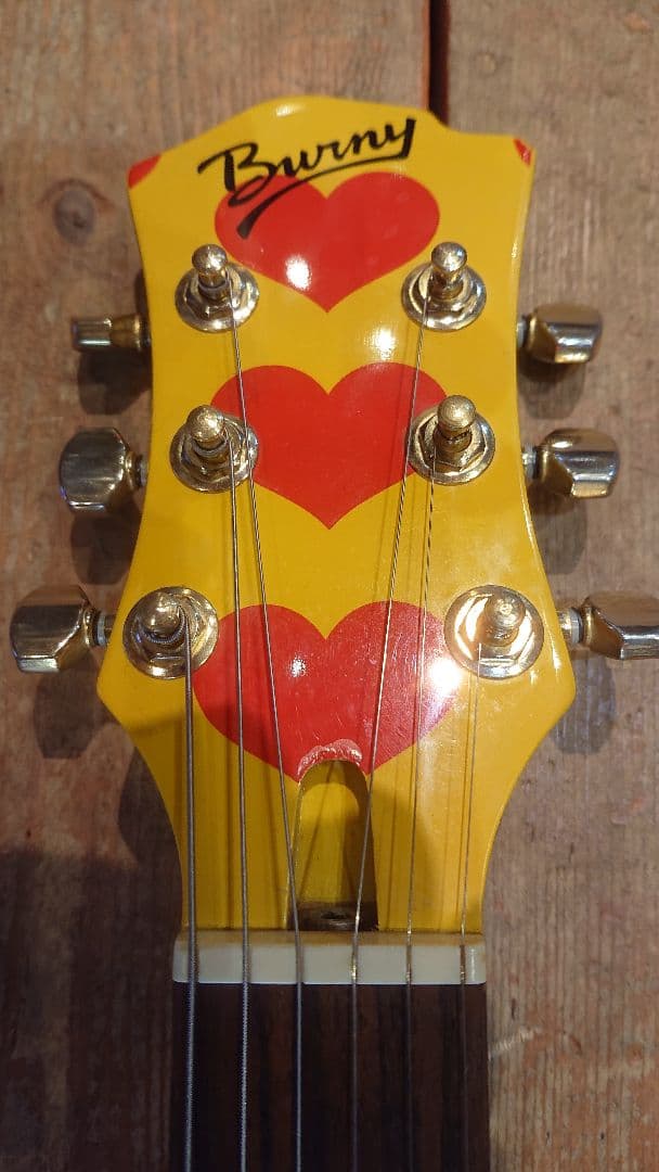 ギター BURNY YH-JR hide Yellow Heart Jr