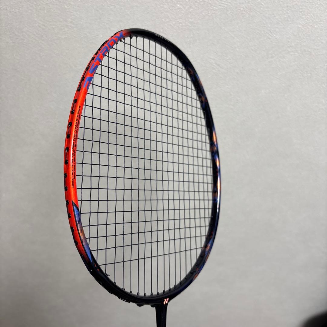 YONEX アストロクス77pro 4UG5【保証 書付】