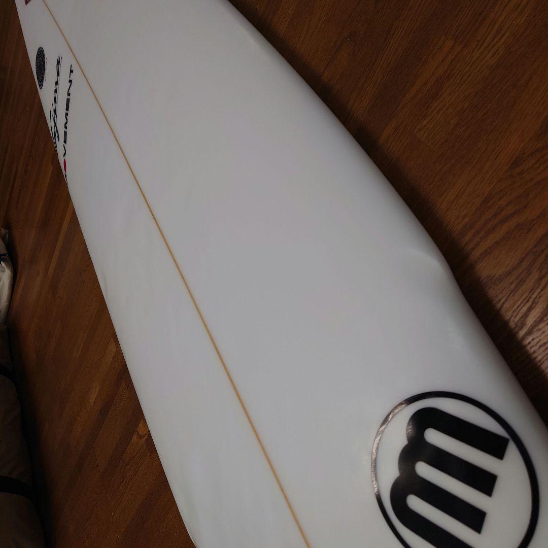 【送料込み】サーフボードジャスティスJustice it's sense 6'4