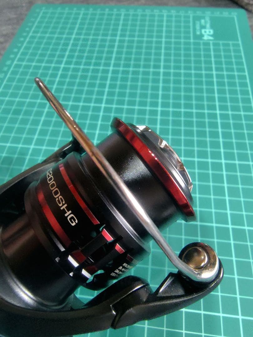 リール VANFRD C2000SHG