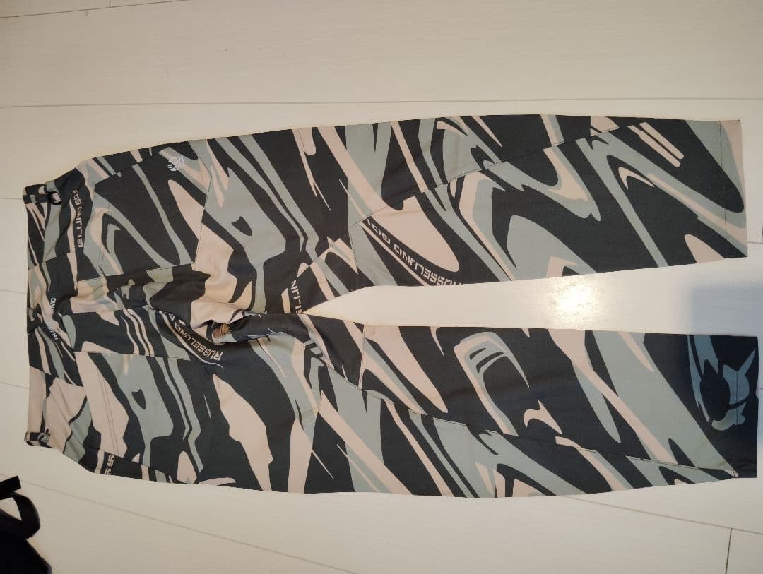 新品　上下セット　RUSSELUNO ラッセルノ　　未使用