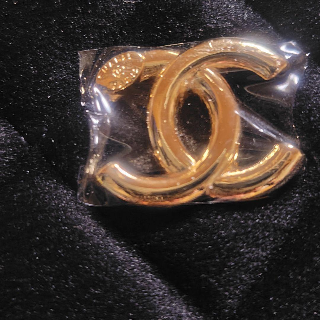 CHANEL ノベルティ シャネル ポーチ 財布