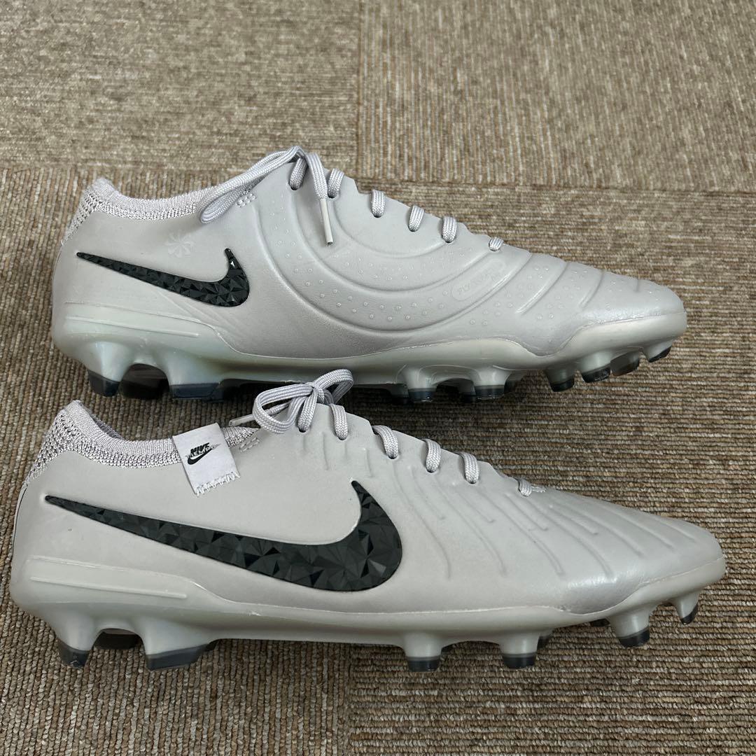 即日発送可能　NIKEティエンポレジェンド10 fg 28.0cm