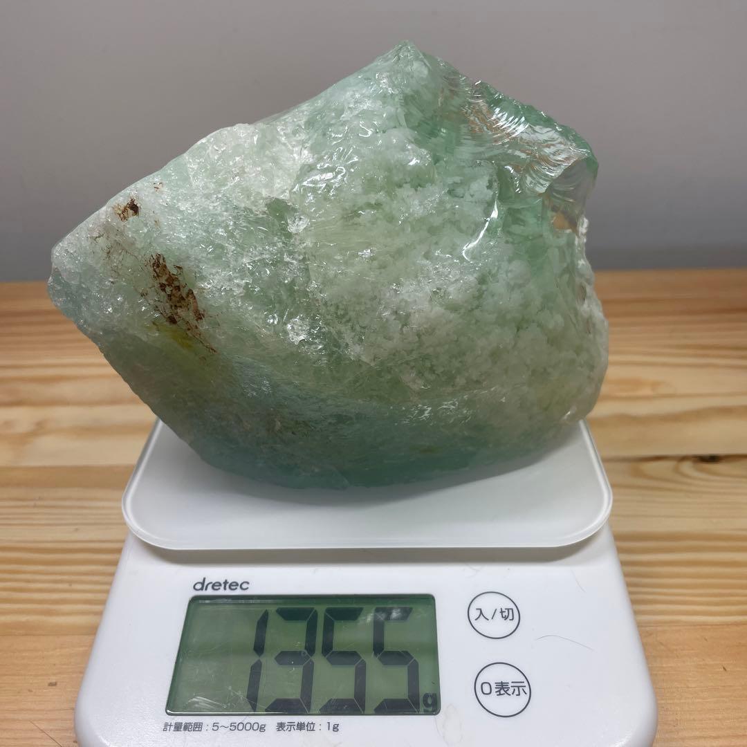 お値下げ　アンダラクリスタル　希少　ミルキーグリーン　1355g