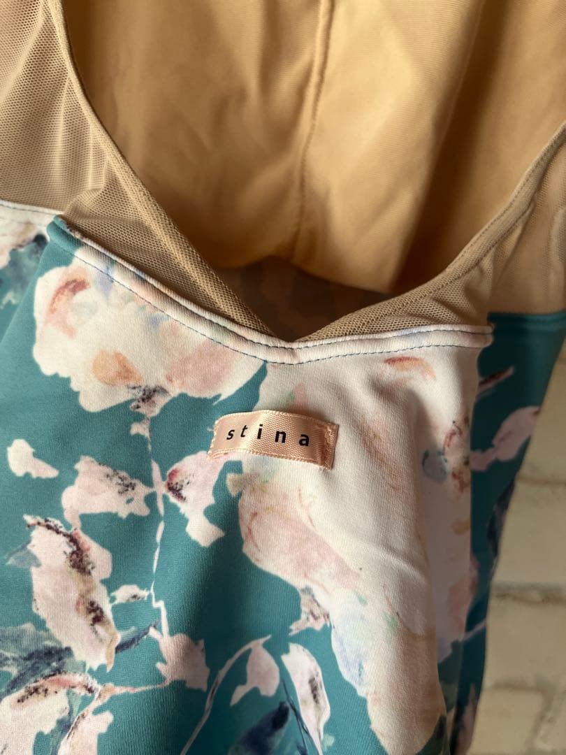 stina スティナ　花柄レオタード　Sサイズ