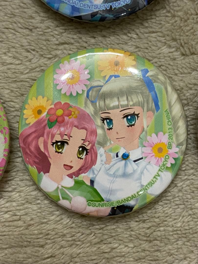 希少　アイカツ　缶バッジコレクション　フルコンプ　全10種　アミューズメント