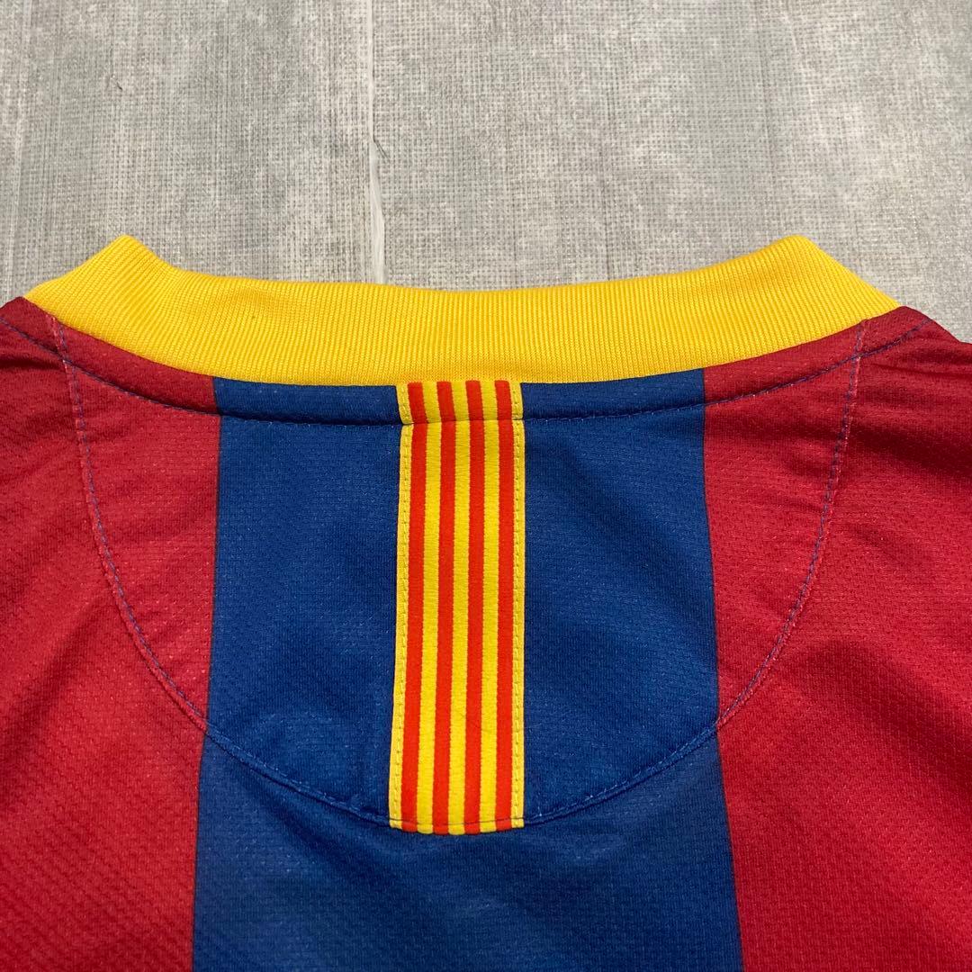 美品　NIKE FCバルセロナ 2010-11 ホームユニフォーム