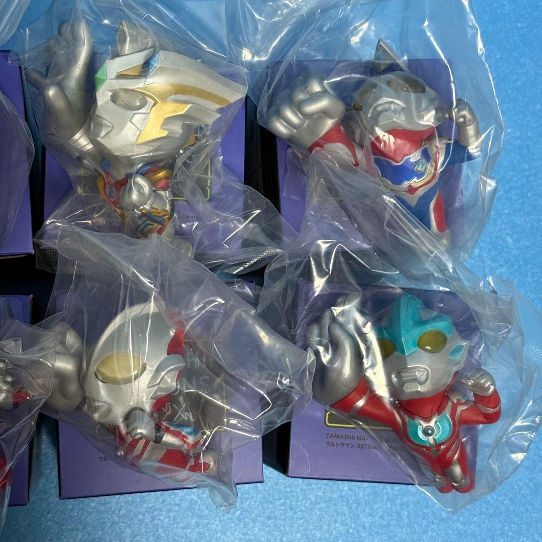 ウルトラマン TAMASHII NATIONS BOX 進め銀河の果てまで 8種