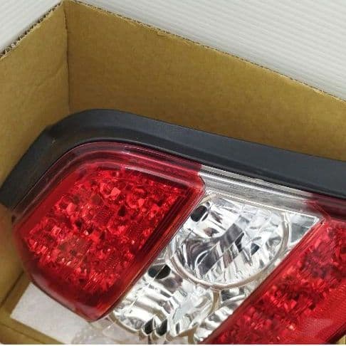 クルーガー　ハイブリッド　LED　テールレンズ 　LEDテールレンズ