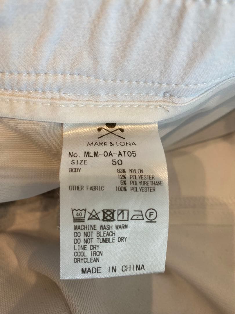 MARK&LONA ホワイトパンツ Size50