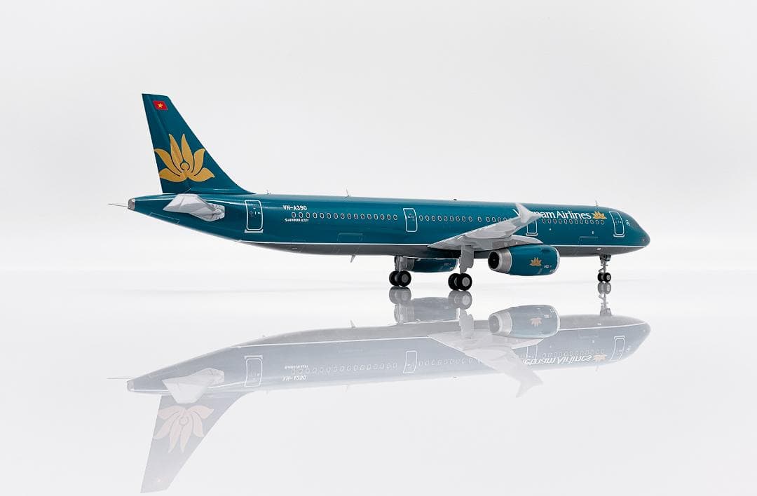 ベトナム航空 A321 VN-A390 1/200