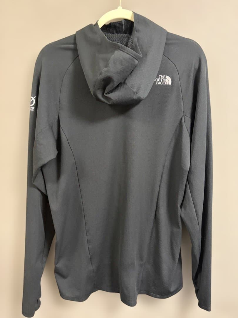 THE NORTH FACE フライウェイトバーサフーディ NLW72070
