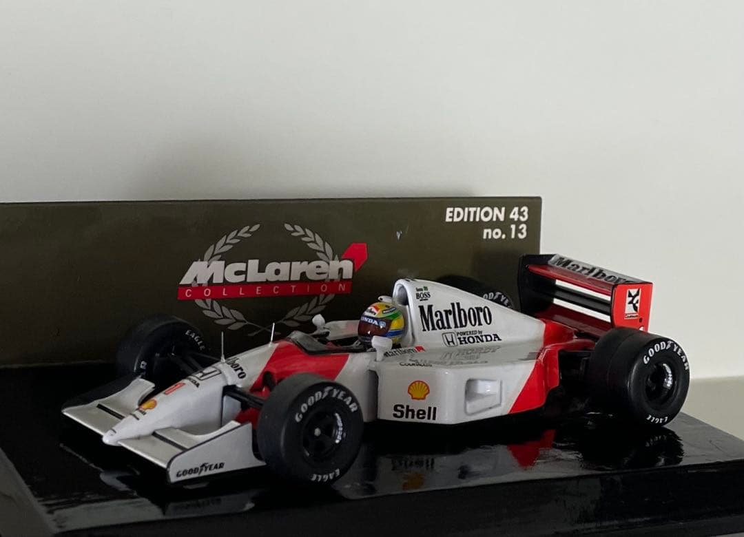1/43 マクラーレン・MP4/7 セナ　マルボロ仕様1992年 F1 ixo?