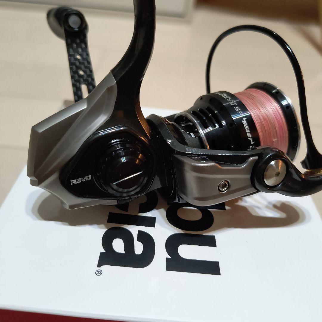 Abu Garcia Revo SP Beast 2000SH スピニングリール