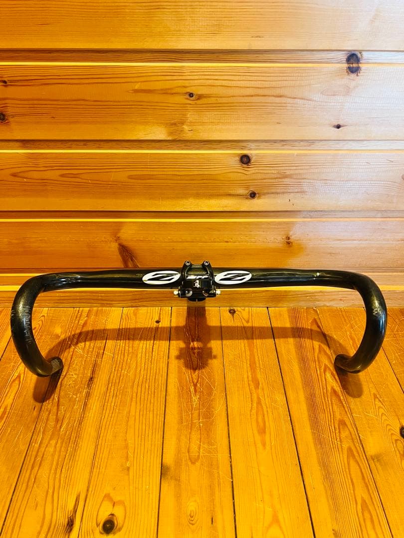 Zipp ドロップハンドル 31.8mm ブラック