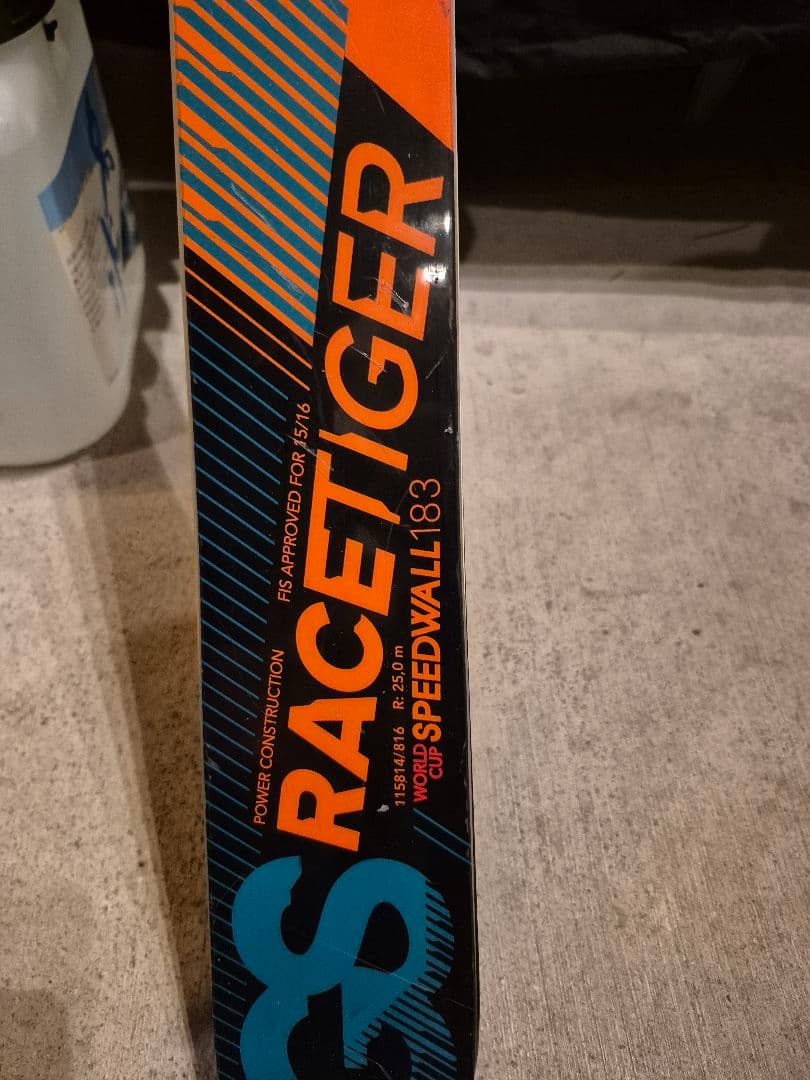 VOLKL RACETIGER スキー オレンジ