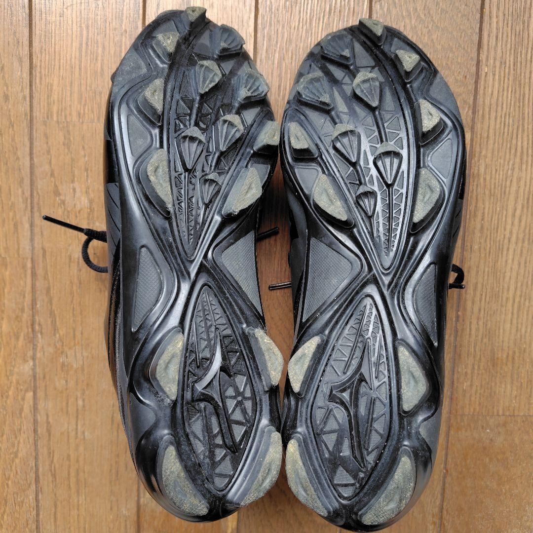 Mizuno ソフトボール用グローブとスパイク、グローブオイル付き