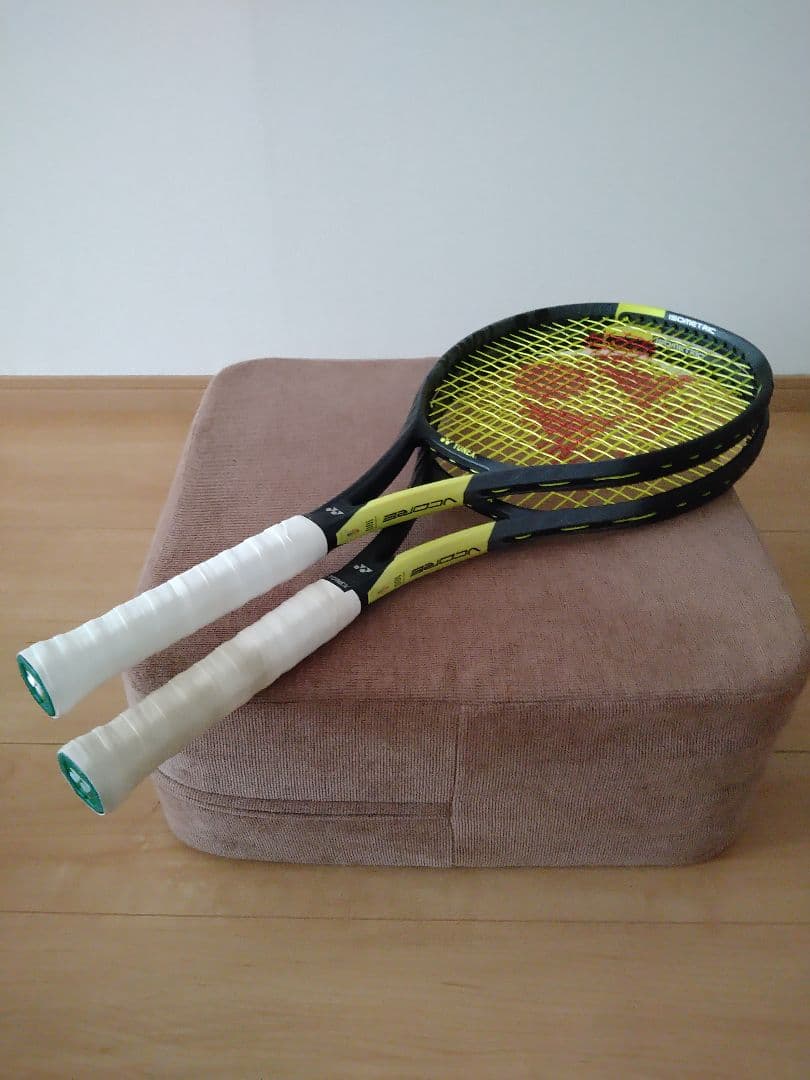 YONEX VCORE 100 （限定デザイン）2本セット G2
