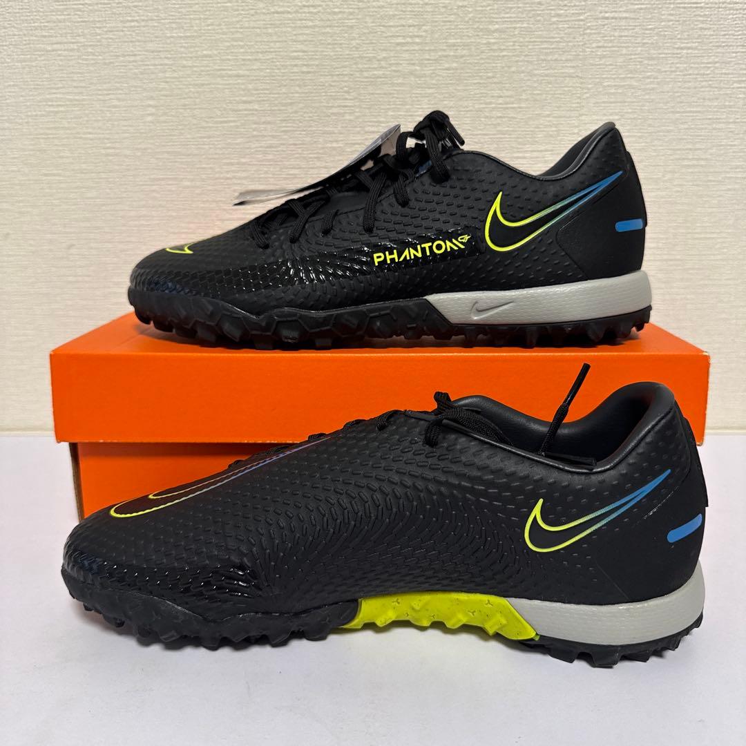 ナイキ　トレーニングシューズ　24㎝　新品