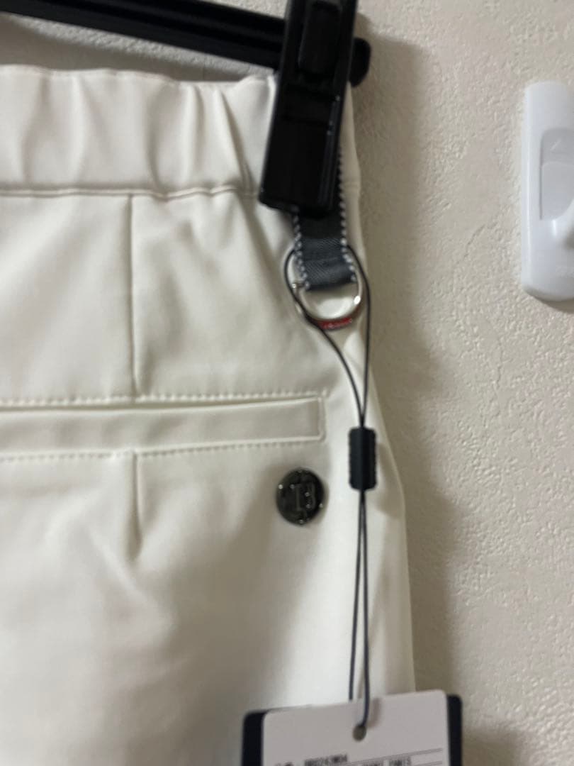 BRIEFING ホワイト ショートパンツ XS 未使用品