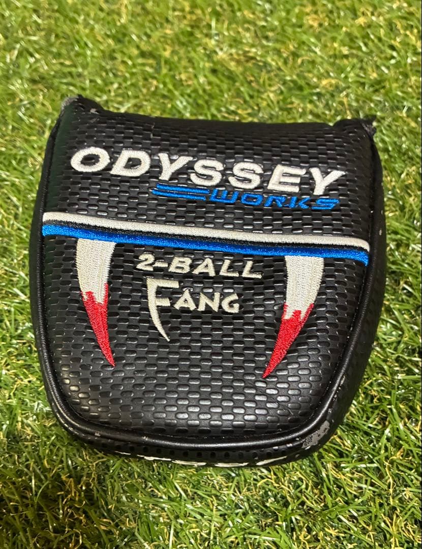 中尺パター　ODYSSEY WORKS 2-BALL FANG 360g
